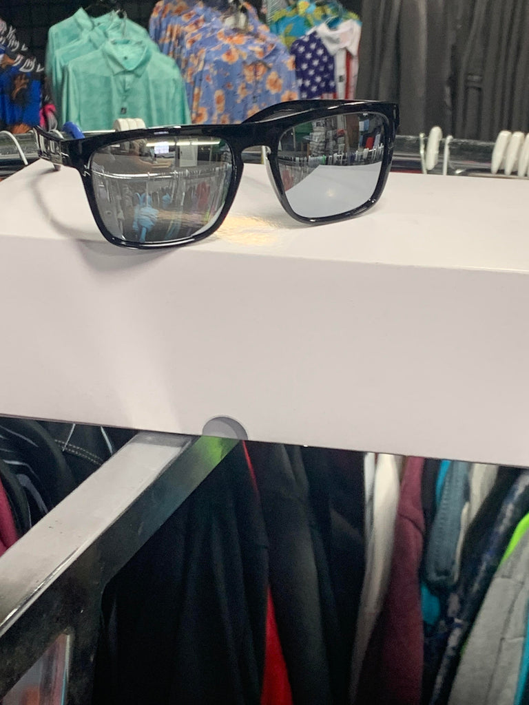 SUNGLASSES- BLACK